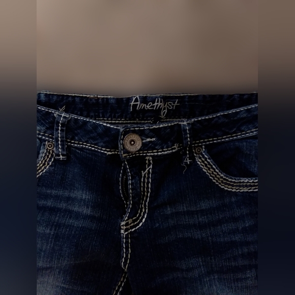 Amethyst Capri's size:11 - Picture 6 of 6